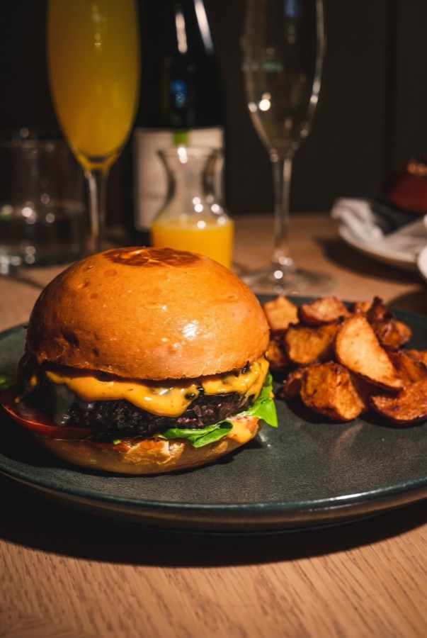 MB Post Burger